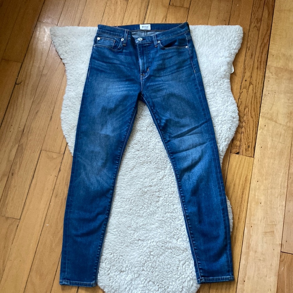 HUDSON mid-rise skinny